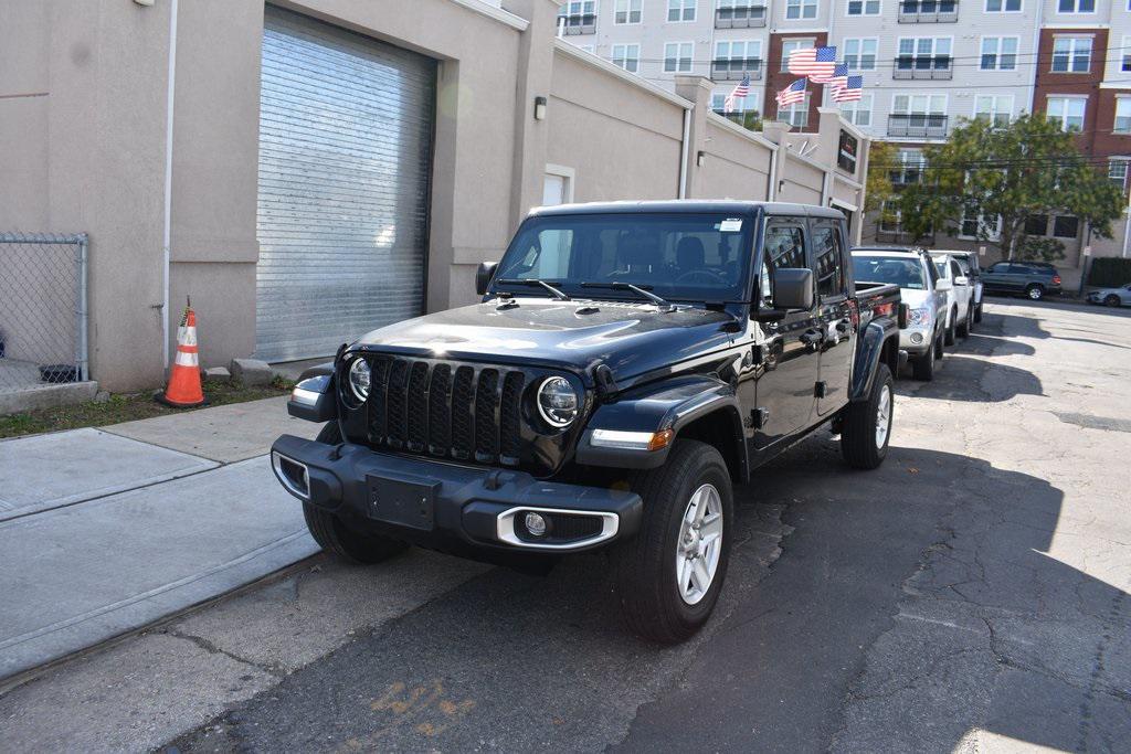 used 2022 Jeep Gladiator car, priced at $25,988