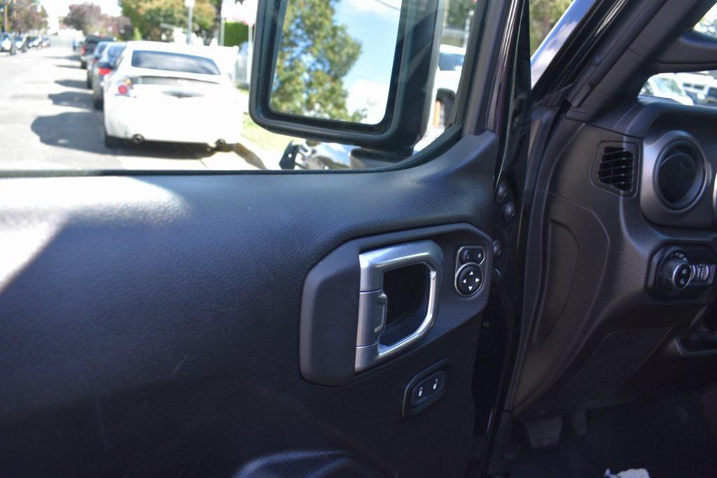 used 2022 Jeep Gladiator car, priced at $25,988