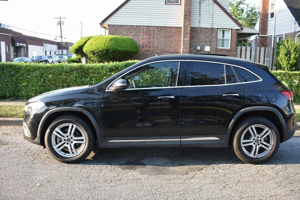 used 2021 Mercedes-Benz GLA 250 car, priced at $23,988