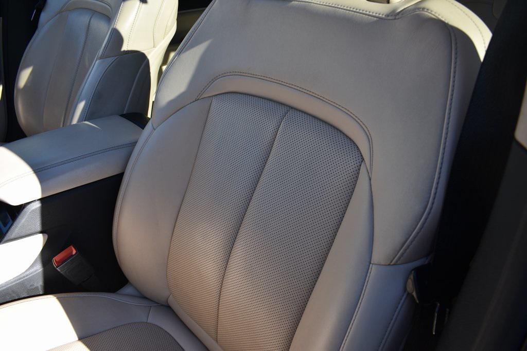 used 2021 Jeep Grand Cherokee L car, priced at $20,115