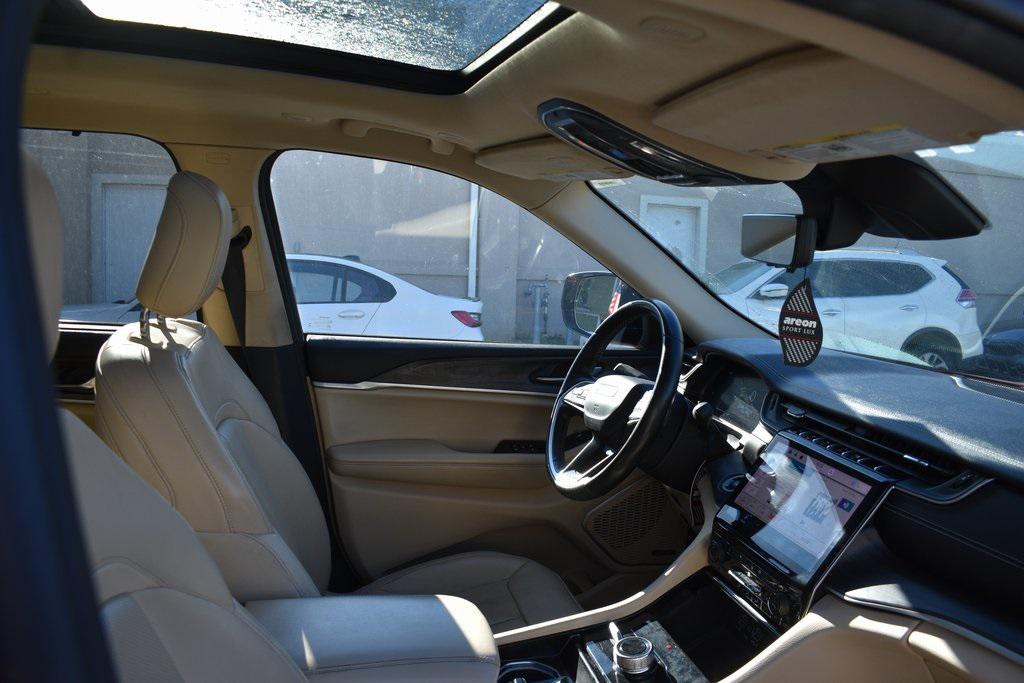 used 2021 Jeep Grand Cherokee L car, priced at $20,115