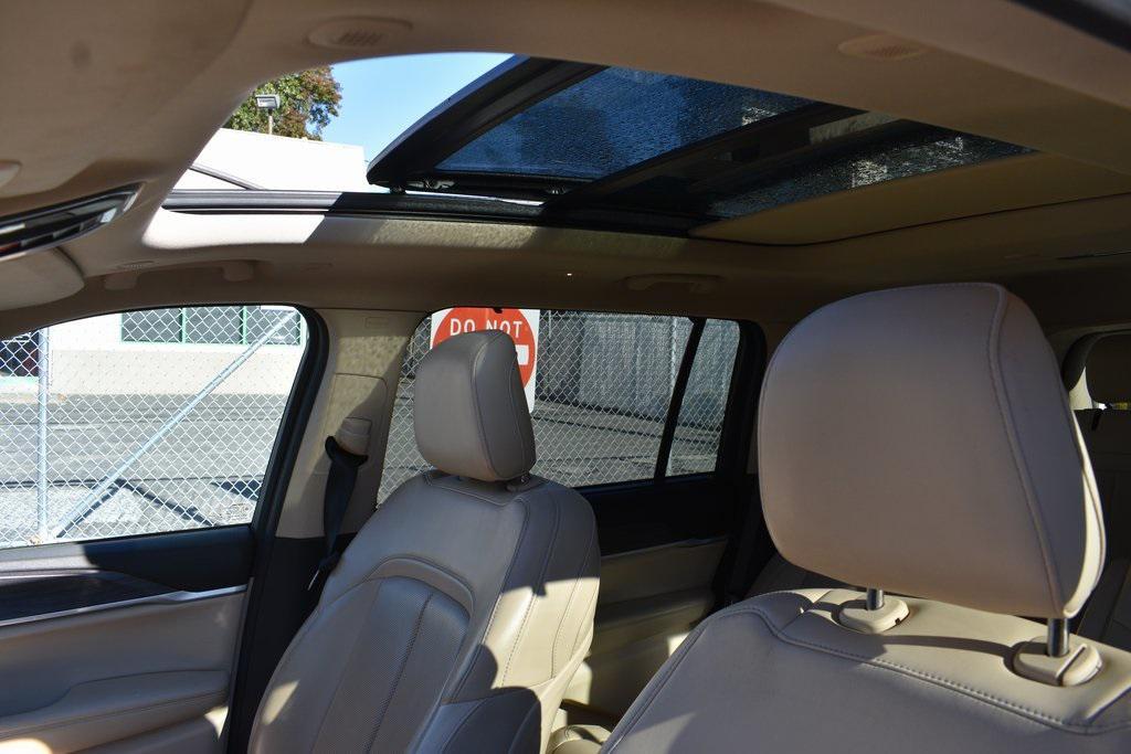 used 2021 Jeep Grand Cherokee L car, priced at $20,115