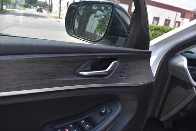 used 2023 Jeep Grand Cherokee L car, priced at $23,988