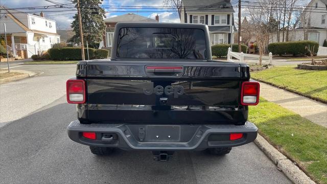 used 2021 Jeep Gladiator car, priced at $25,167