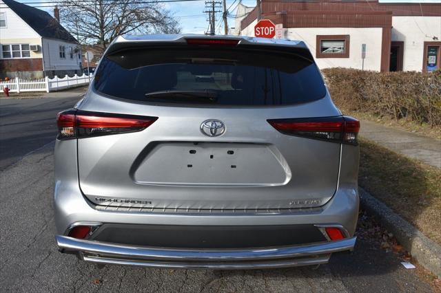 used 2021 Toyota Highlander car, priced at $27,988