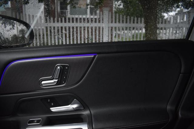 used 2021 Mercedes-Benz GLB 250 car, priced at $15,588