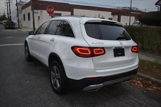 used 2022 Mercedes-Benz GLC 300 car, priced at $24,488