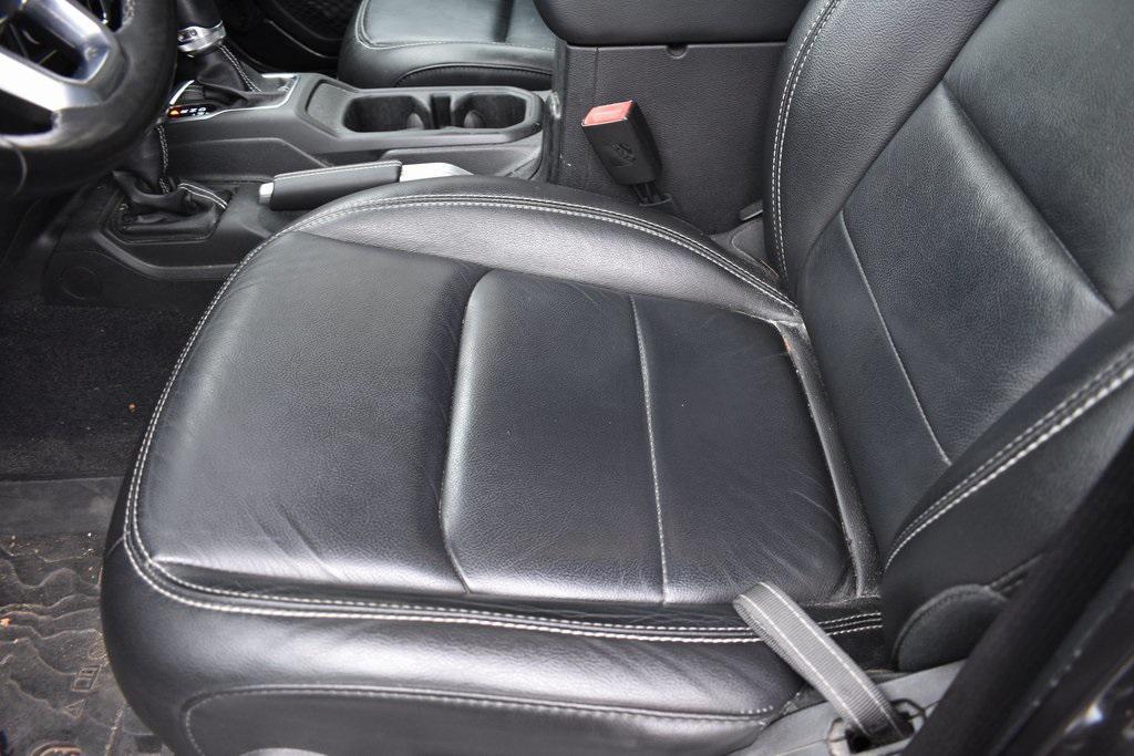 used 2019 Jeep Wrangler Unlimited car, priced at $35,488