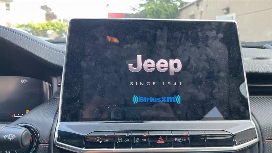used 2022 Jeep Compass car, priced at $20,184