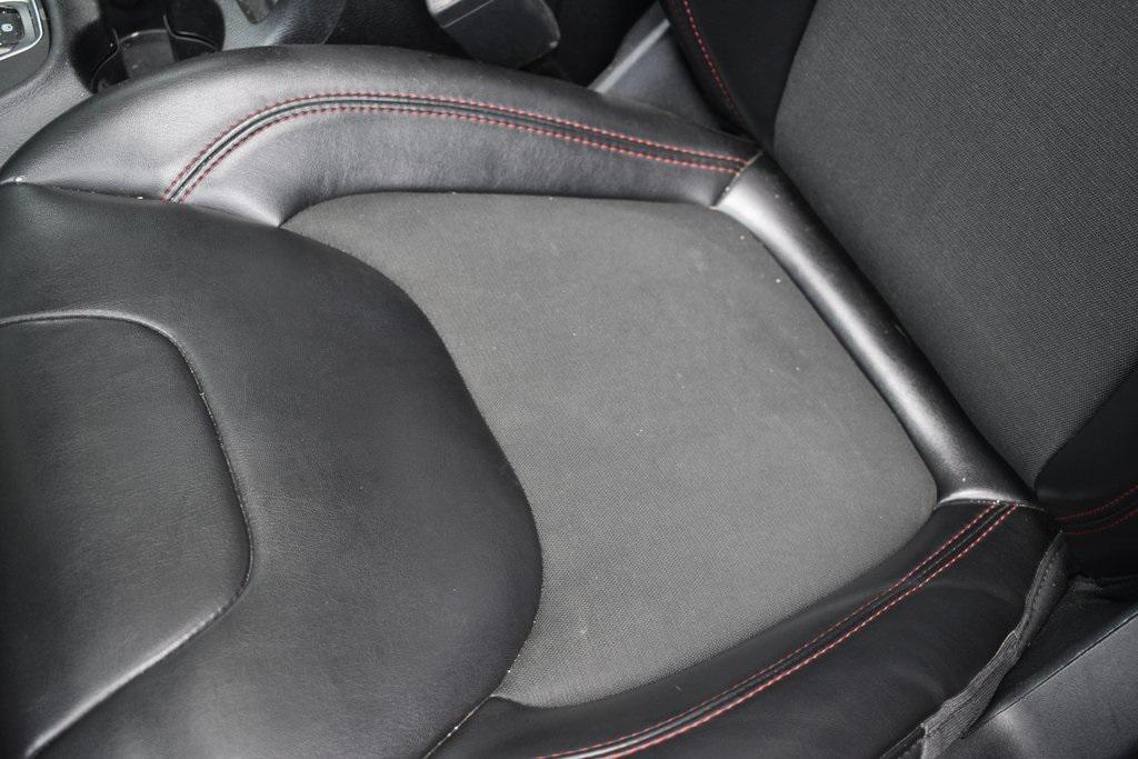 used 2021 Jeep Cherokee car, priced at $17,488