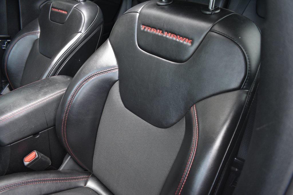 used 2021 Jeep Cherokee car, priced at $17,488