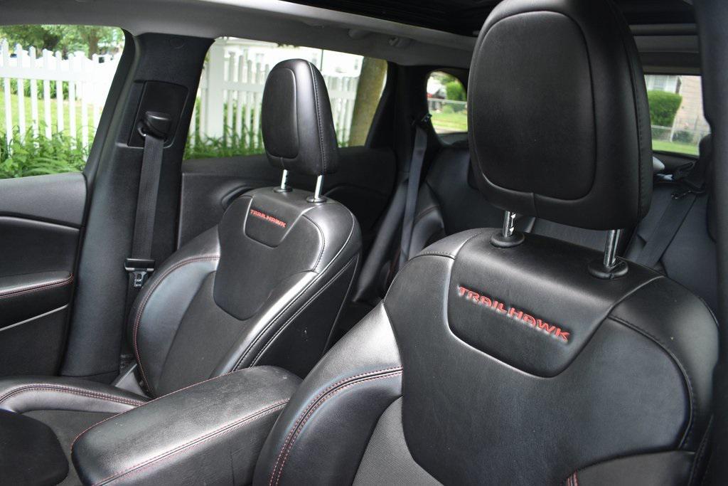 used 2021 Jeep Cherokee car, priced at $17,488