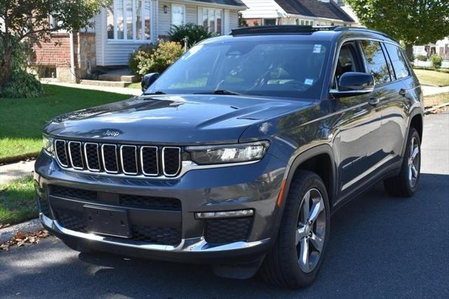 used 2023 Jeep Grand Cherokee car, priced at $25,488