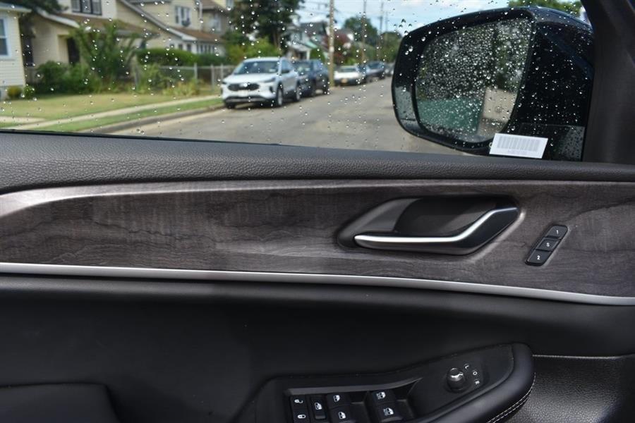 used 2023 Jeep Grand Cherokee 4xe car, priced at $22,988