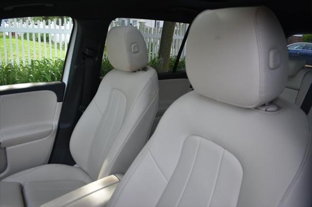used 2020 Mercedes-Benz GLB 250 car, priced at $18,488