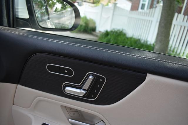 used 2020 Mercedes-Benz GLB 250 car, priced at $18,488