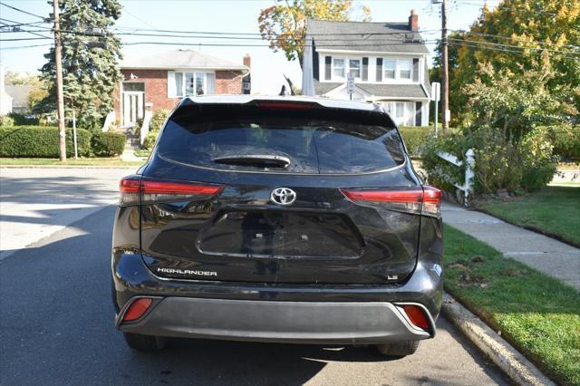 used 2023 Toyota Highlander car, priced at $27,988