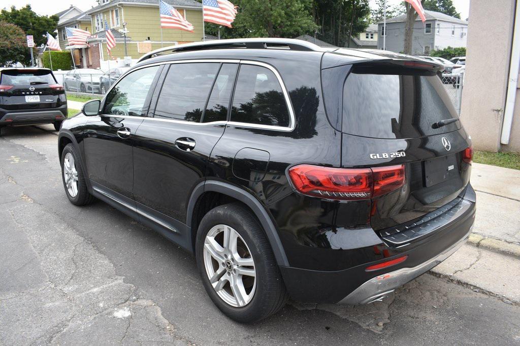 used 2021 Mercedes-Benz GLB 250 car, priced at $17,988