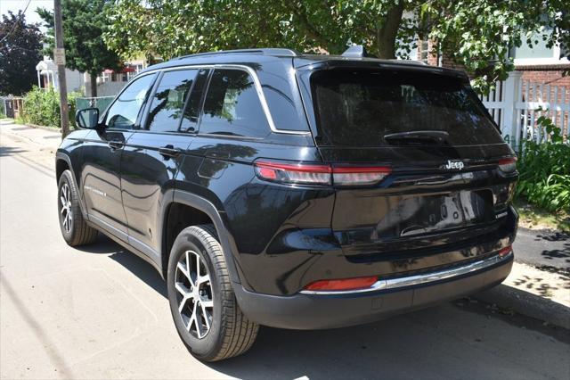 used 2024 Jeep Grand Cherokee car, priced at $25,988
