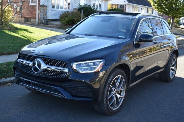 used 2022 Mercedes-Benz GLC 300 car, priced at $24,488