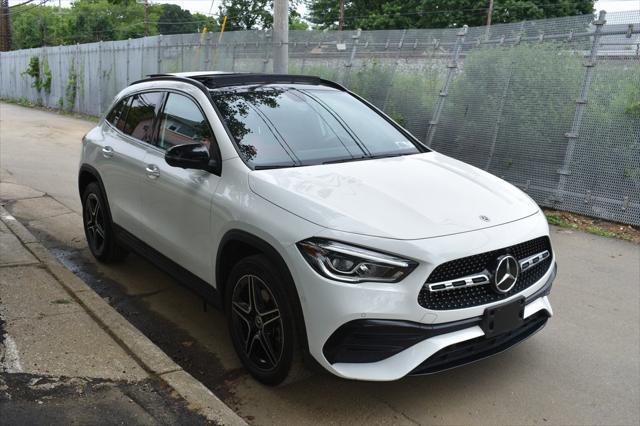 used 2022 Mercedes-Benz GLA 250 car, priced at $24,988