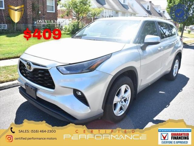 used 2023 Toyota Highlander car, priced at $27,988