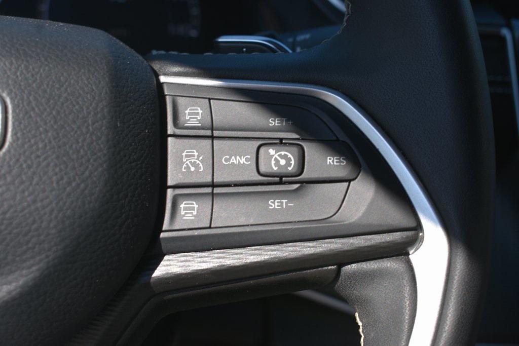 used 2024 Jeep Grand Cherokee L car, priced at $37,988