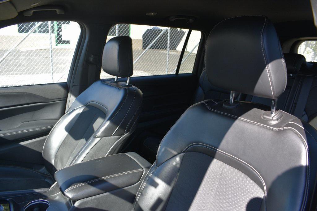 used 2024 Jeep Grand Cherokee L car, priced at $21,988