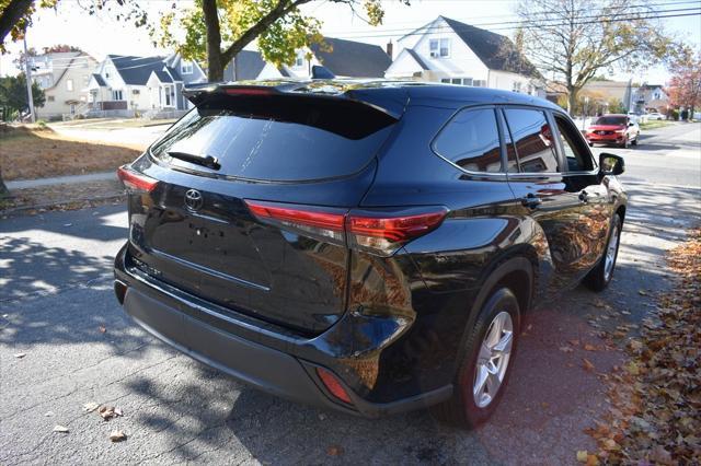 used 2023 Toyota Highlander car, priced at $43,488