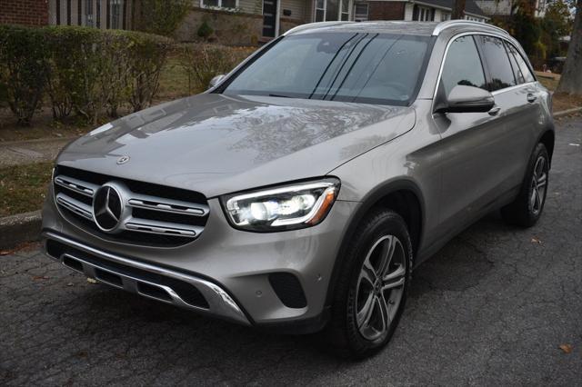 used 2022 Mercedes-Benz GLC 300 car, priced at $22,988