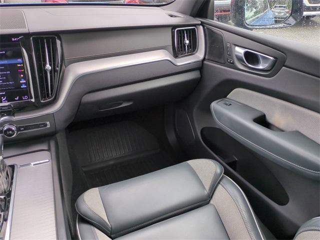 used 2021 Volvo XC60 car, priced at $32,037