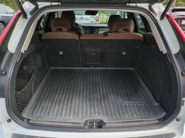 used 2020 Volvo XC60 car, priced at $22,880