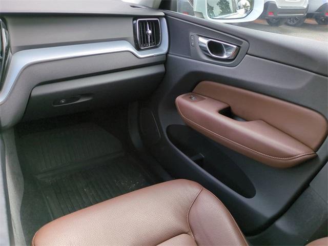 used 2020 Volvo XC60 car, priced at $22,880