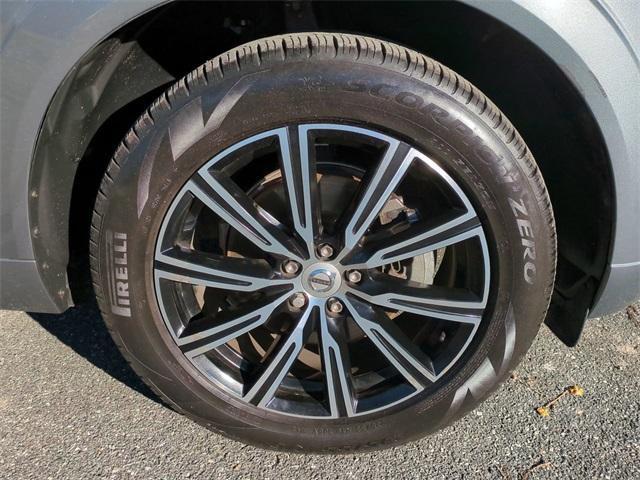 used 2021 Volvo XC60 car, priced at $29,028