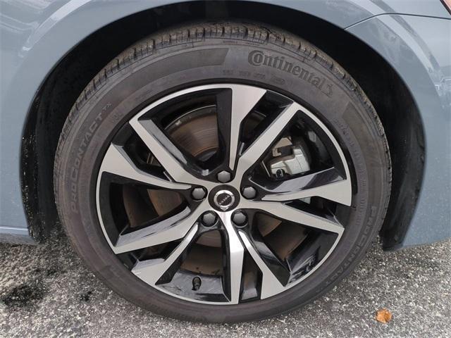 used 2024 Volvo S60 car, priced at $28,948