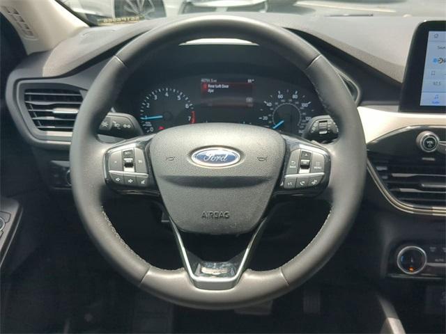 used 2022 Ford Escape car, priced at $19,012