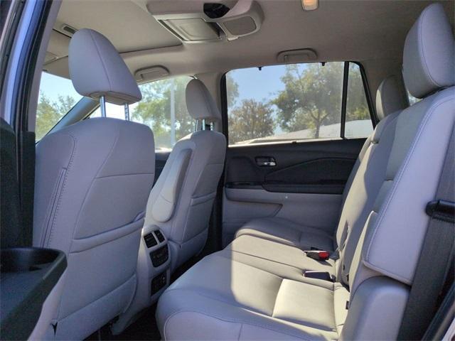 used 2022 Honda Pilot car, priced at $31,174