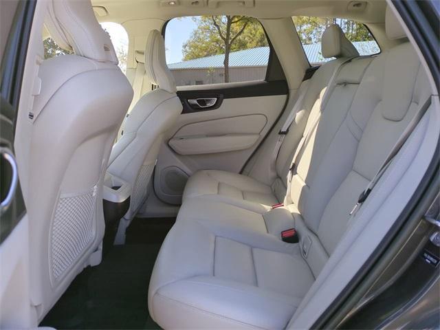 used 2022 Volvo XC60 car, priced at $31,905