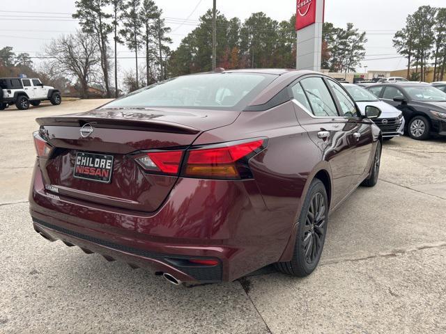 new 2025 Nissan Altima car, priced at $30,465