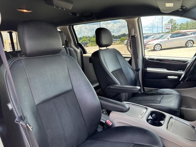 used 2019 Dodge Grand Caravan car, priced at $12,550