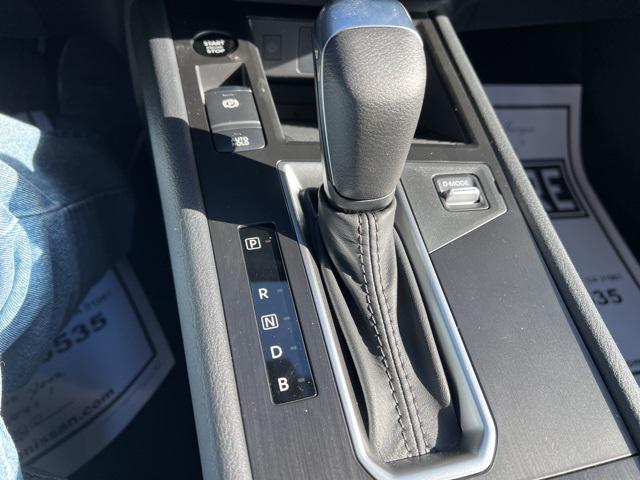 new 2025 Nissan Kicks car, priced at $25,231