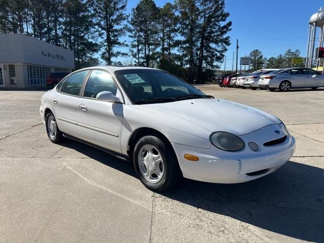 used 1997 Ford Taurus car, priced at $2,750