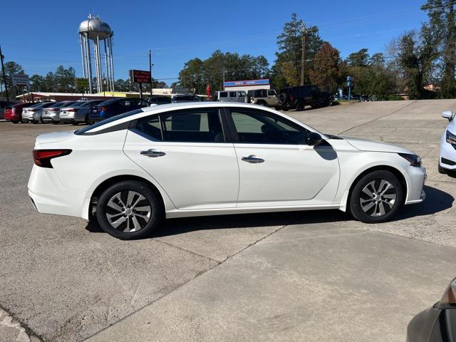 new 2025 Nissan Altima car, priced at $28,750