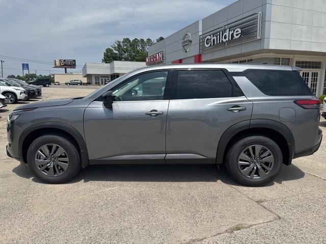 new 2025 Nissan Pathfinder car, priced at $35,785