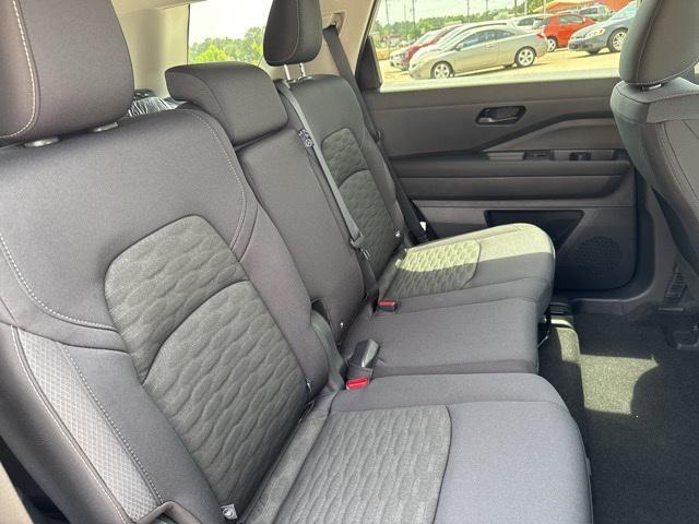 new 2025 Nissan Pathfinder car, priced at $35,785