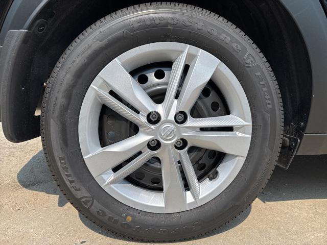 new 2025 Nissan Kicks car, priced at $22,934