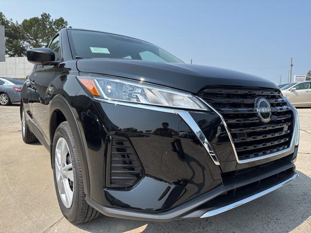 new 2025 Nissan Kicks car, priced at $22,934