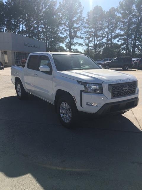 new 2024 Nissan Frontier car, priced at $38,090