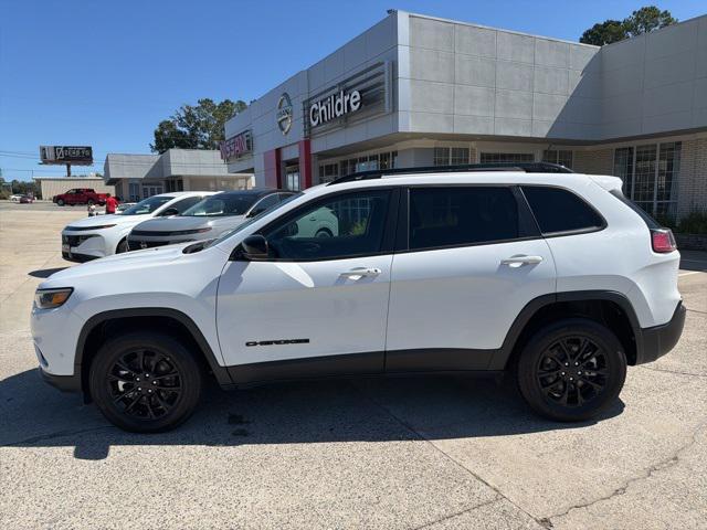 used 2023 Jeep Cherokee car, priced at $22,999