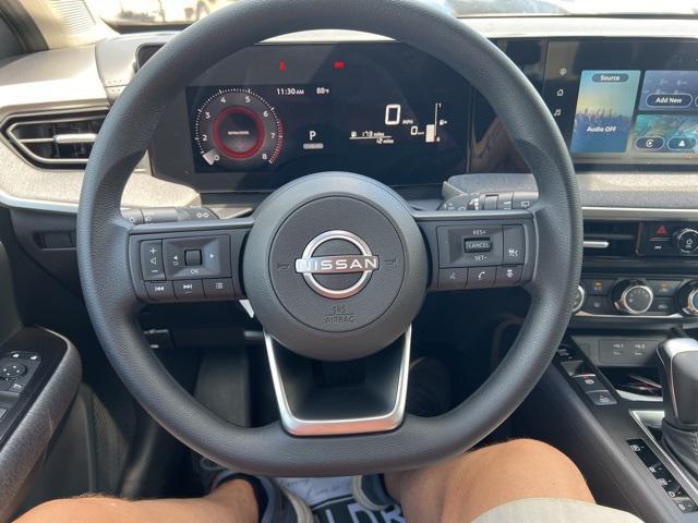 new 2025 Nissan Kicks car, priced at $24,507